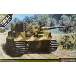Tiger I, late production.