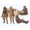 US tank crew. DRAGON 3010 DRAGON 3020