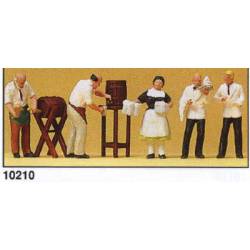 Innkeepers, waiters, waitress.