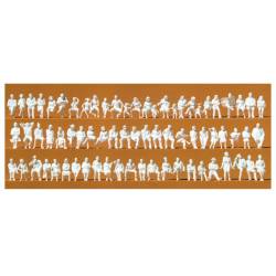 72 sitzende Figuren.