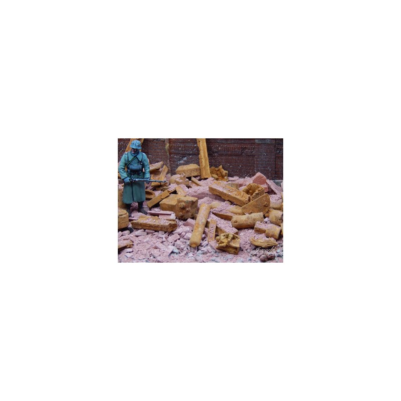 Metal scrap rusty. JUWEELA 23336