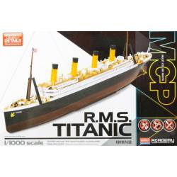 RMS Titanic.