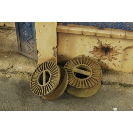 Modern steel cable reels. VERLINDEN 2819