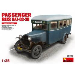 Ônibus de passageiros GAZ-03-30.