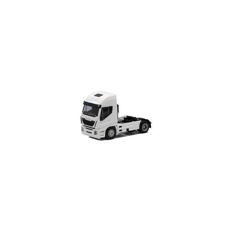 Iveco HiWay con alerón. AWM 9129.01