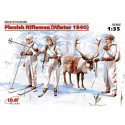 Finnish riflemen.