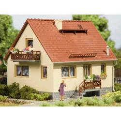 Maison Ingrid.