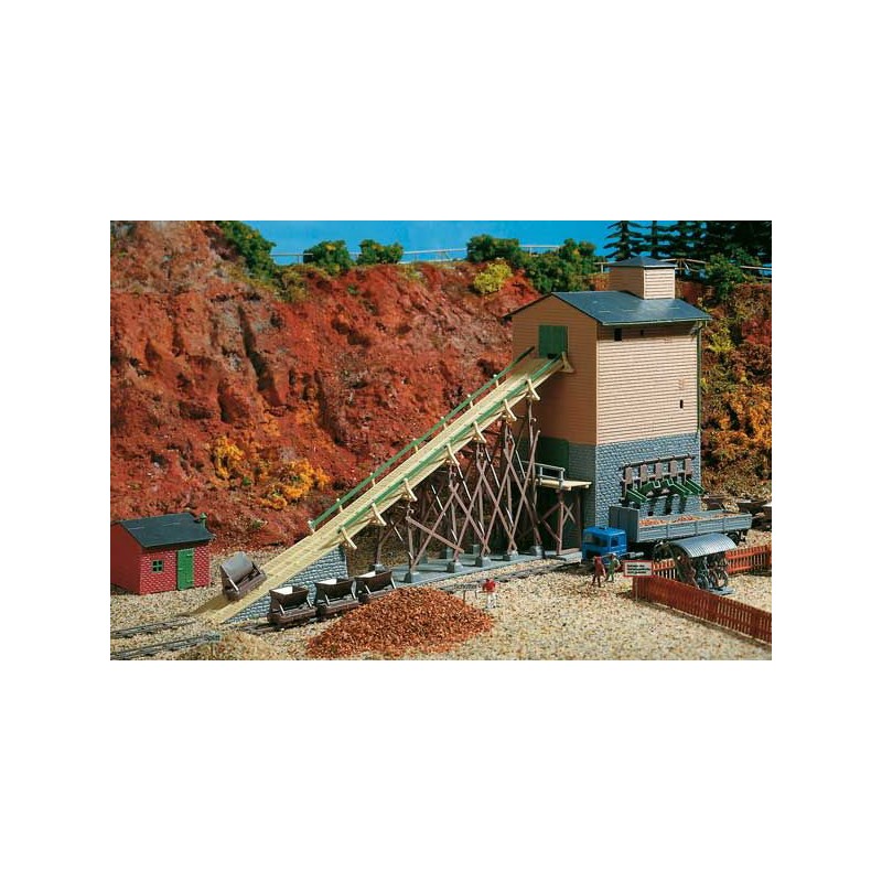Old-time gravel pit. AUHAGEN 12266
