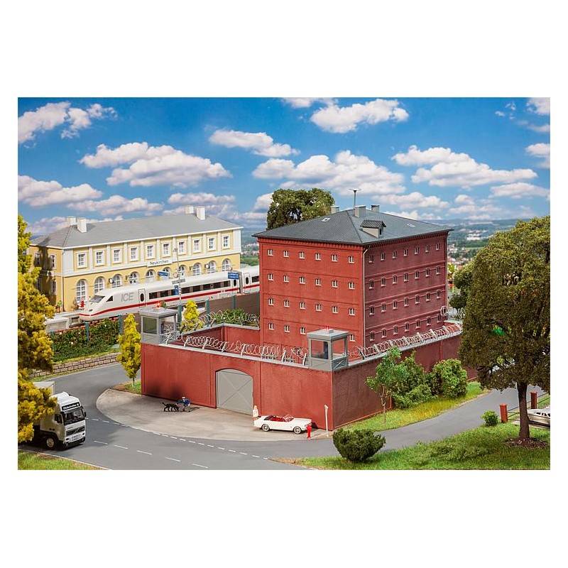 Centro penitenciario. FALLER 130808