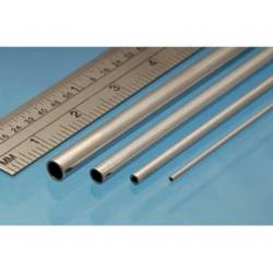 Neusilberrohr von 0,7 x 0,5 mm.