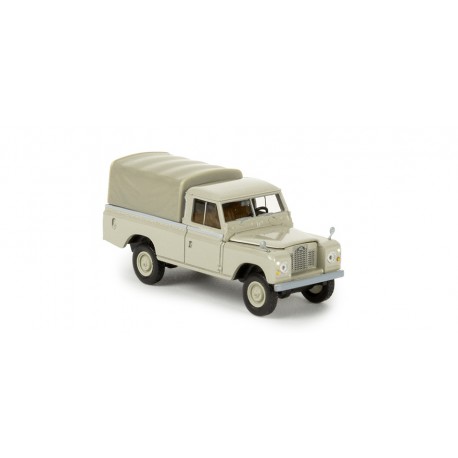 Land Rover 109. BREKINA 13778