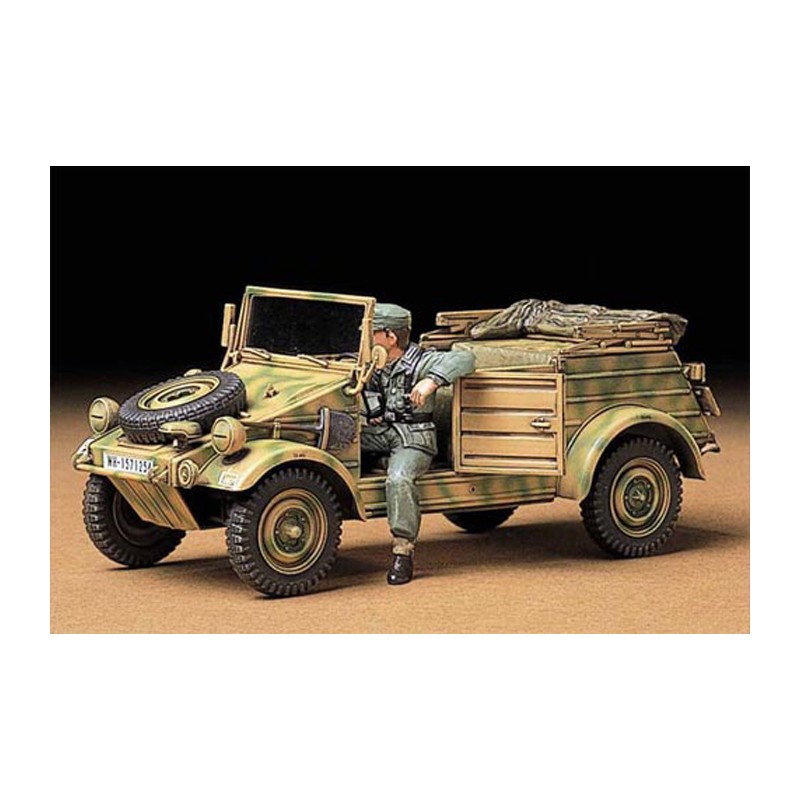 Kubelwagen Type 82. TAMIYA 35213