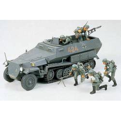 Hanomag Sd.Kfz. 251/1.