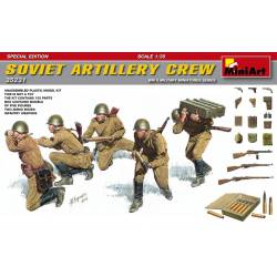 Soviet artillery crew. WWII.