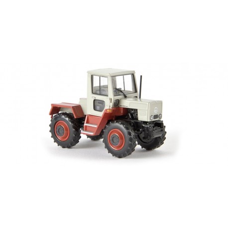 MB tractor 800. BREKINA 13700