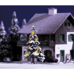 Árbol navideño iluminado.