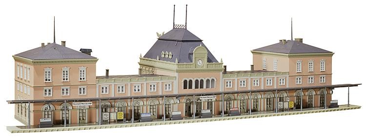 Estación ferroviaria de modelismo ferroviario H0 escala 1:87 Faller