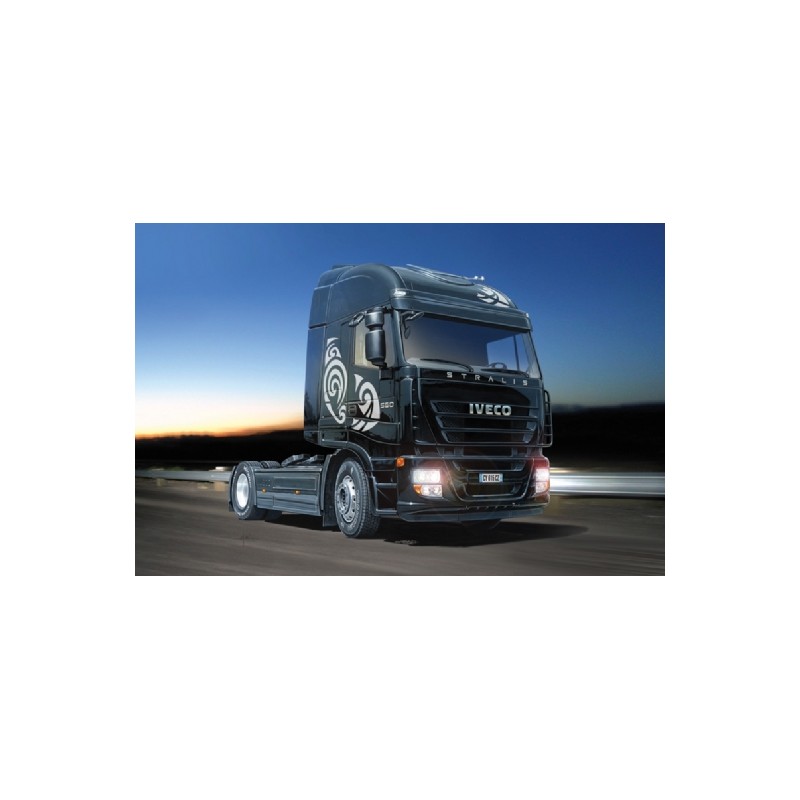 IVECO Stralis Active Space. ITALERI 3869