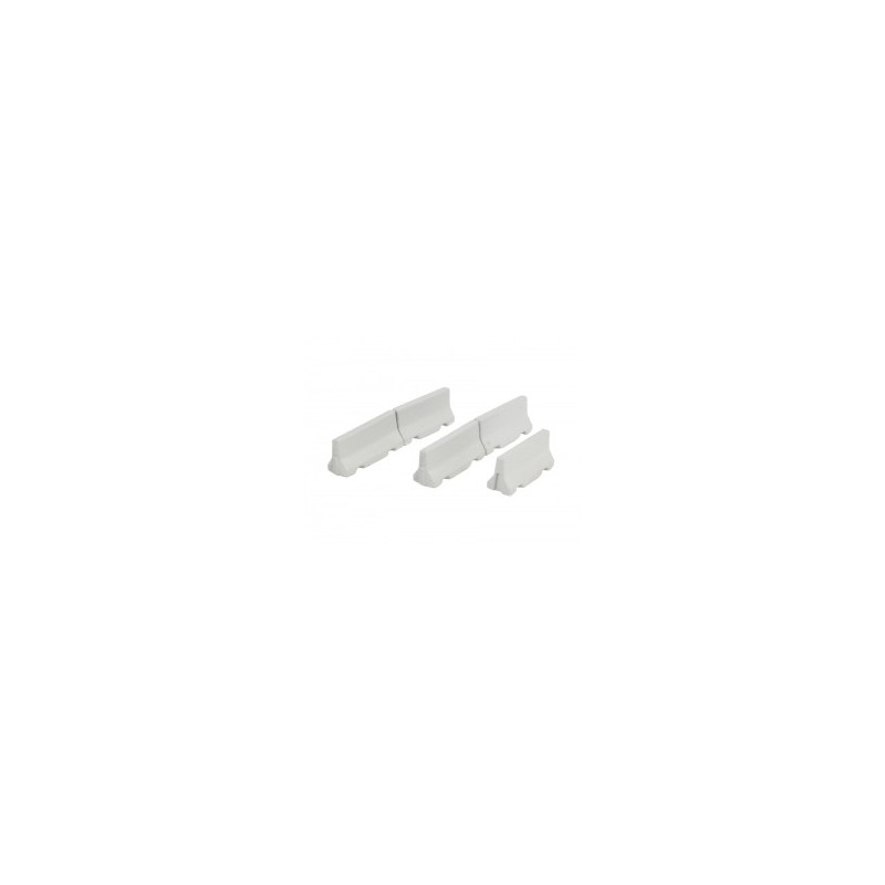 Concrete walls (x5).