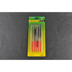 Conjunto de cinco lipops e escova.