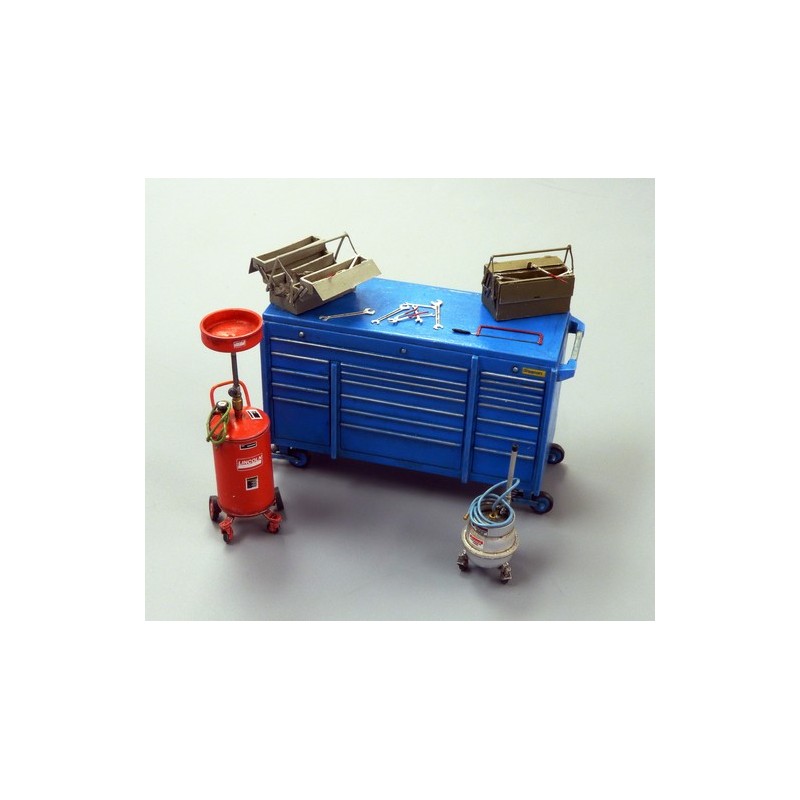 Equipaciñon de garaje. PLUS MODEL 497