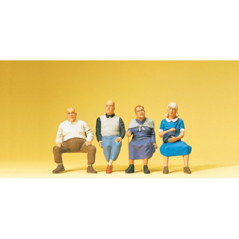 Seated Travellers. PREISER 65351 Seated Travellers. PREISER 65351