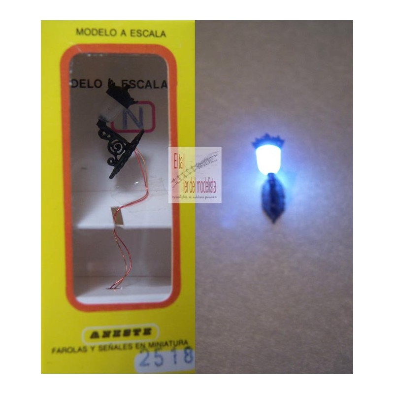 Farol de pared Fernando VII. ANESTE 2518