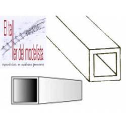 Quadrato in stirene 3,2 mm.
