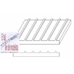 Plancha 15 x 30. Estriada "U" 2,5 mm. EVERGREEN 4543