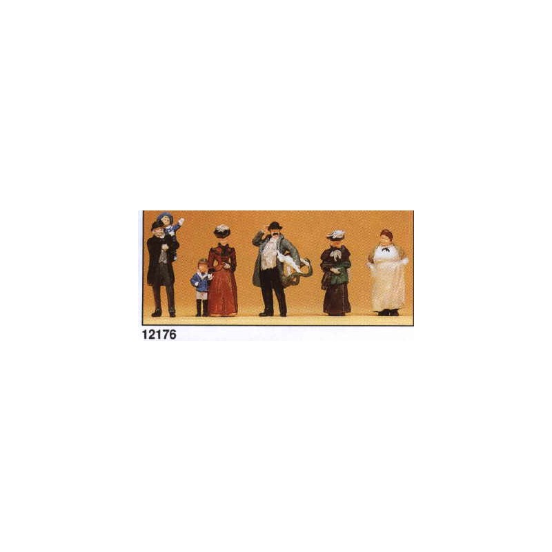 Passers-by around 1900. PREISER 12176 Passers-by around 1900. PREISER 12176
