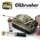 Oilbrusher: medium grey.