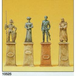 Vier antike Statuen.