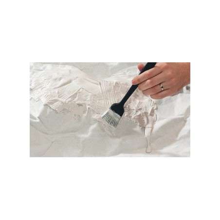 Plaster brush set.