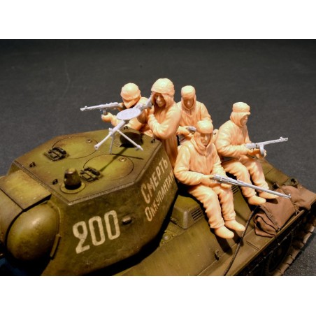 Infanterie d’assaut soviétique (hiver).