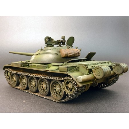 T-54-3 Mod.1951. Com interiores.
