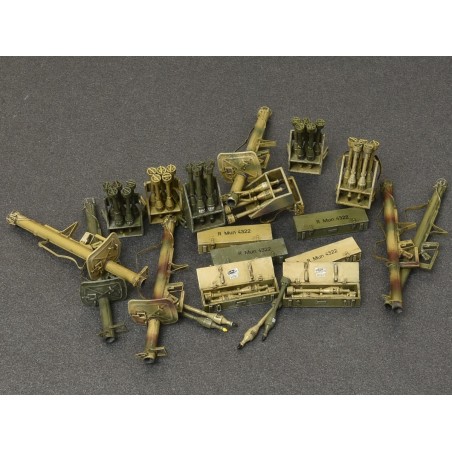 Panzerschreck RPzB .54 e RPzB offensivo.