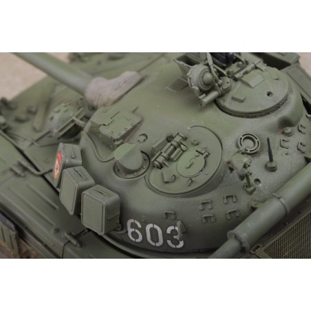 Maquette soviétique T-64 1972.