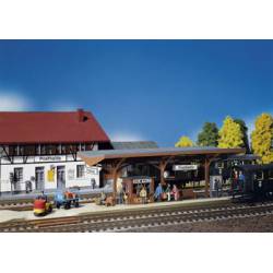Plate-forme couverte.