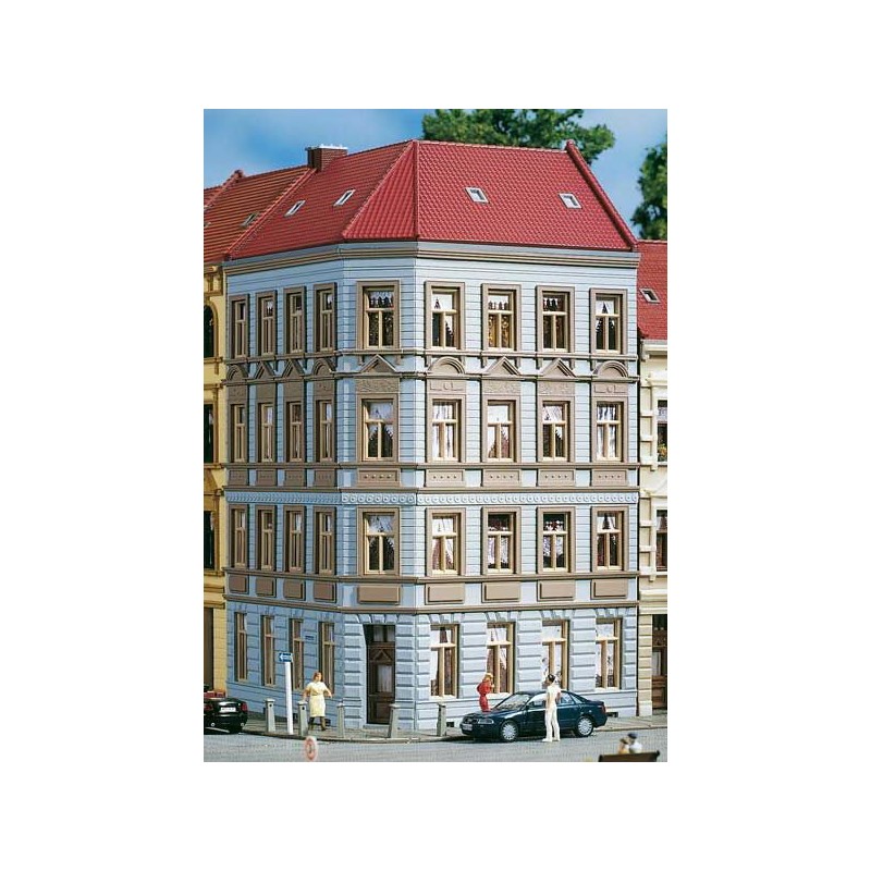 Four-storeys Corner Building. AUHAGEN 11391