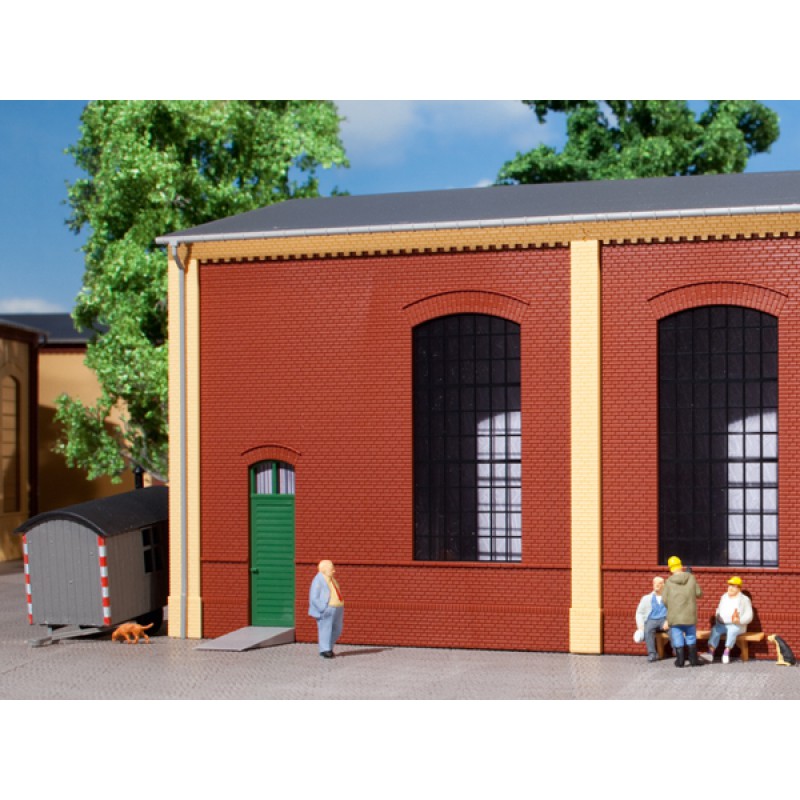 Walls and industrial windows. AUHAGEN 80502