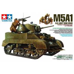 Carro armato leggero USA M5A1.