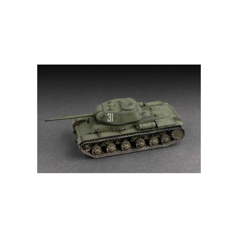 Soviet heavy tank KV-85.