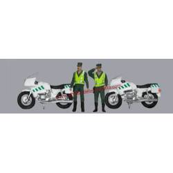 Guardias Civiles en moto.
