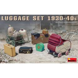 Set di valigie degli anni '30 e '40.