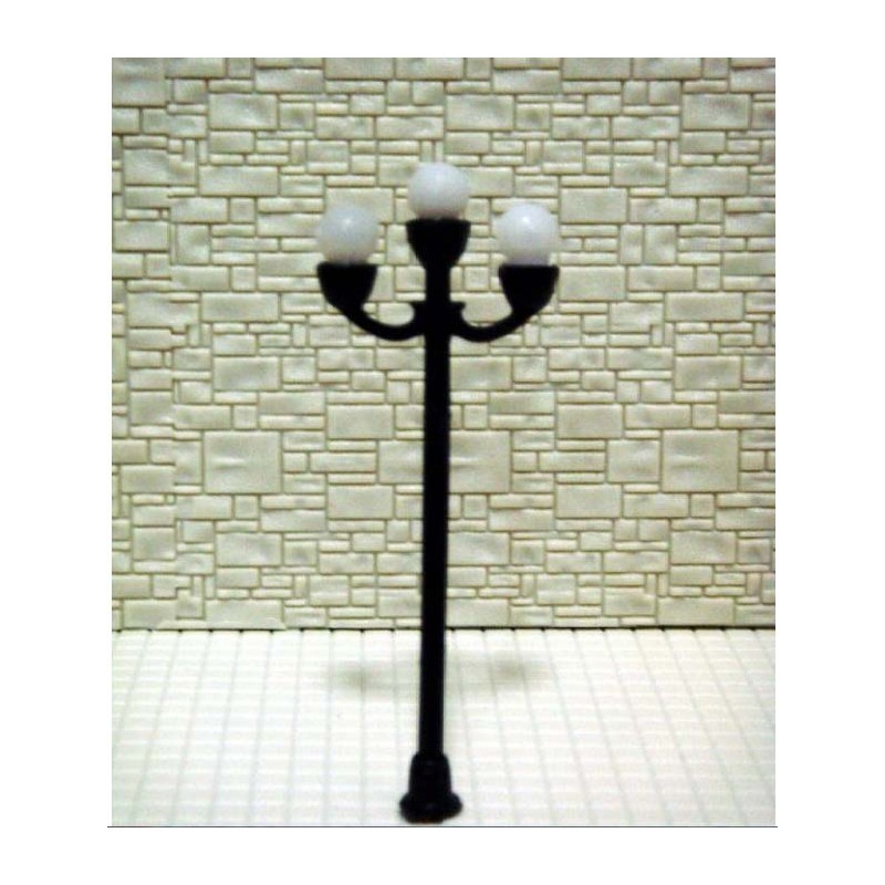 10 Farolas de 3 luces. H207 10 Farolas de 3 luces. H207