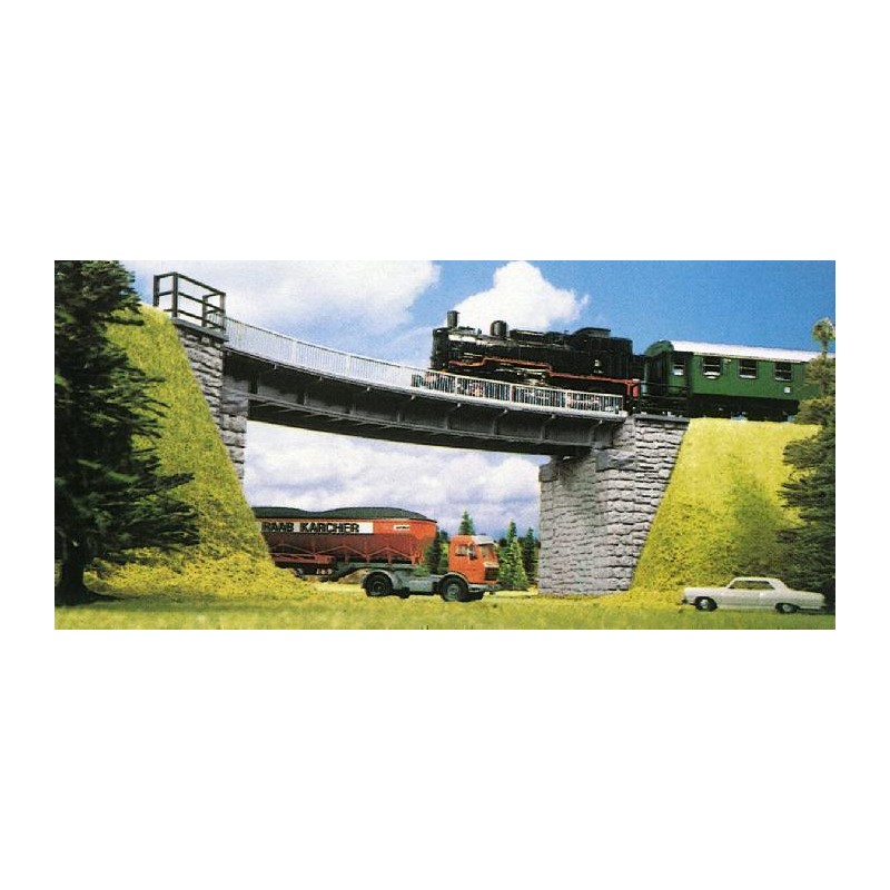 Steel curved bridge. KIBRI 39706