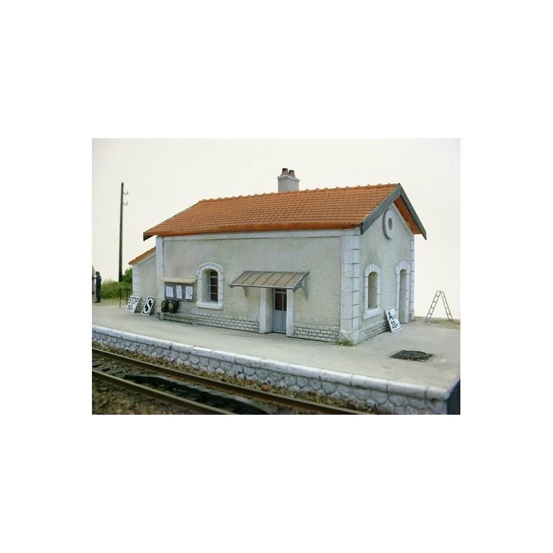 Edificio para almacenar lámparas. PN SUD MODELISME 8785