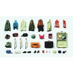 Gepäckset: Taschen, Mäntel, Schuhe.