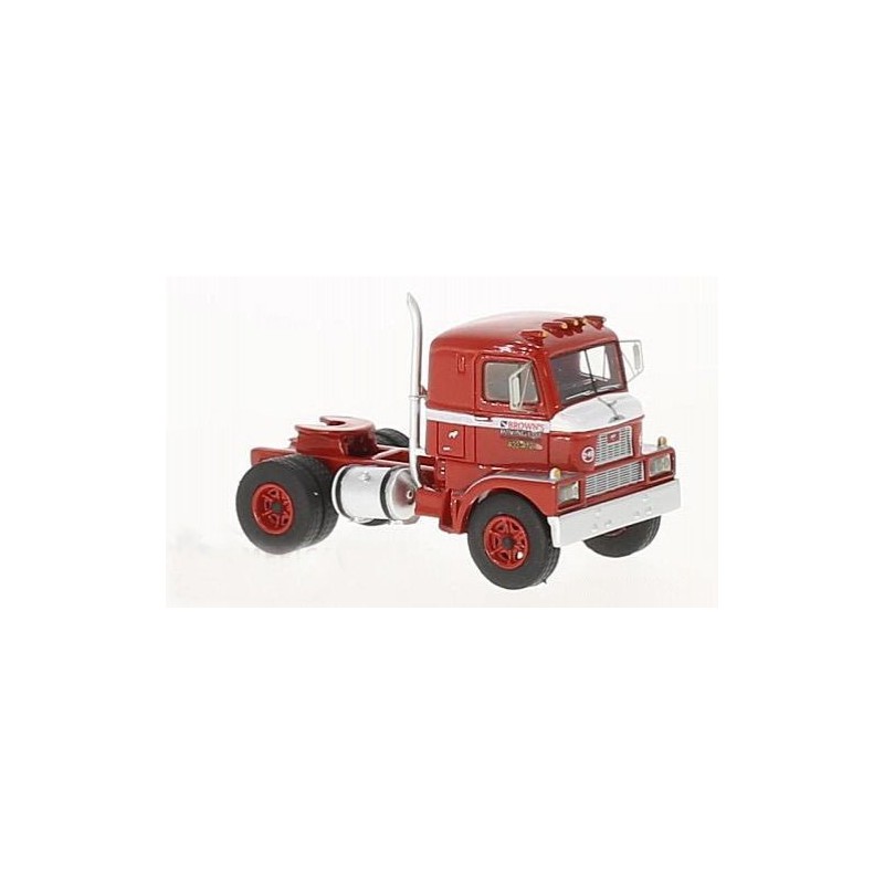 Mack H-67, rojo.