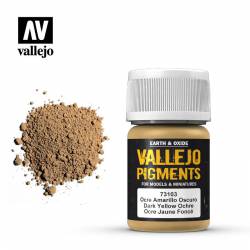 Ocre amarillo oscuro.